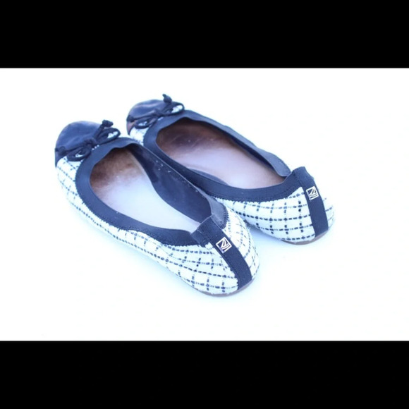 Sperry top sider flats - Picture 3 of 8